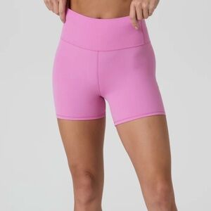 Vuori AllTheFeels Shorts 4” (Azalea Pink) 💕
